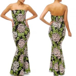 ☀️ Floral Embroidered Strapless Mermaid Bodycon